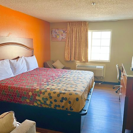 Econo Lodge San Antonio Near Seaworld - Medical Center Extérieur photo