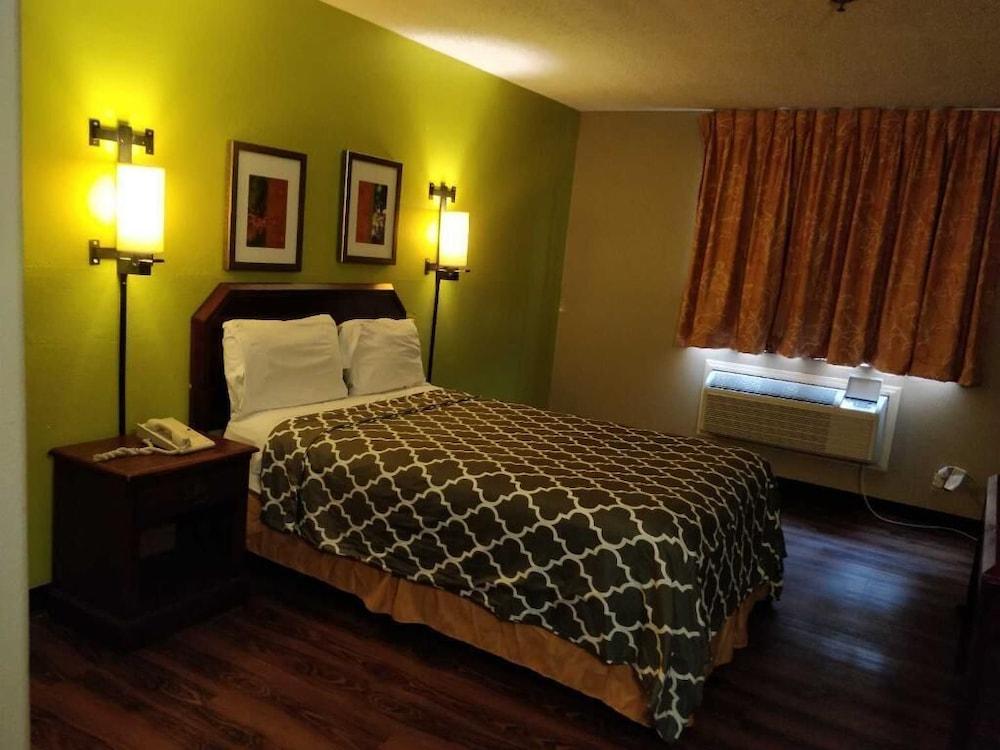 Econo Lodge San Antonio Near Seaworld - Medical Center Extérieur photo