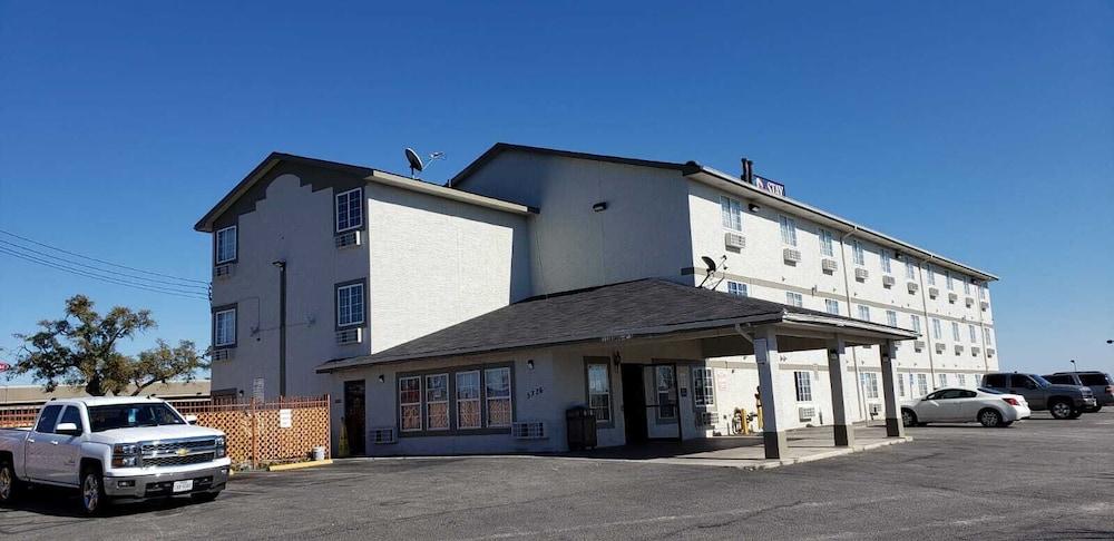 Econo Lodge San Antonio Near Seaworld - Medical Center Extérieur photo