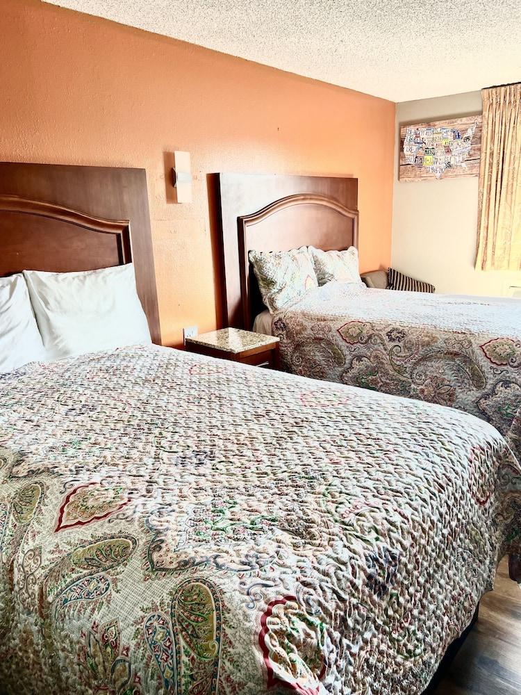 Econo Lodge San Antonio Near Seaworld - Medical Center Extérieur photo