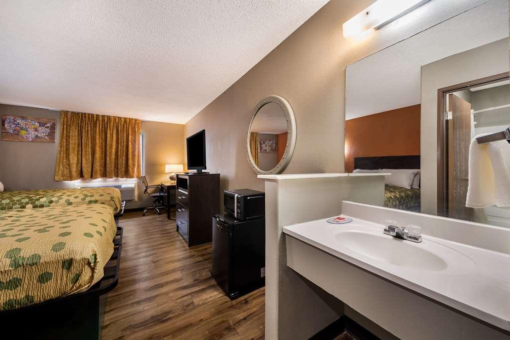 Econo Lodge San Antonio Near Seaworld - Medical Center Extérieur photo
